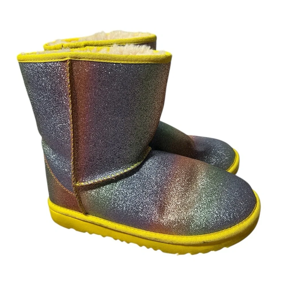 UGG Classic II Glitter Rainbow Boots Sz 4